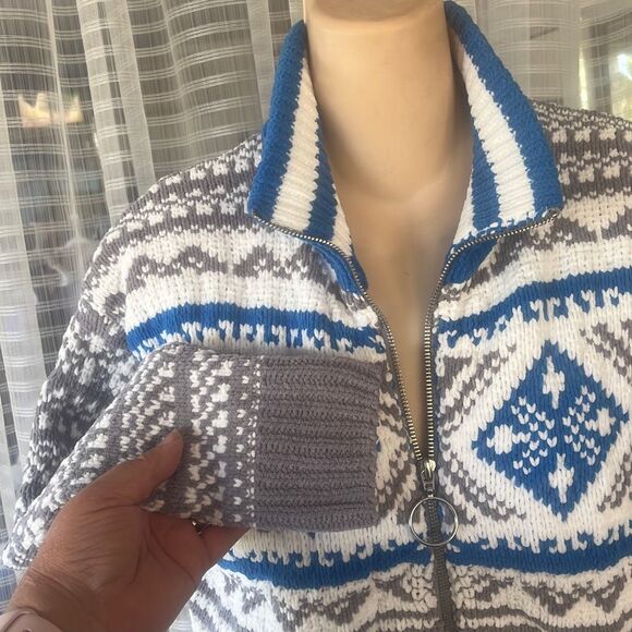 Urban Outfitters Scout Shrunken Snowflake Zip Front Sweater Women’s XS - Picture 5 of 7